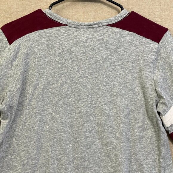 Old Navy Top Women's Medium Gray, Burgundy, White Long Sleeve - Picture 9 of 11
